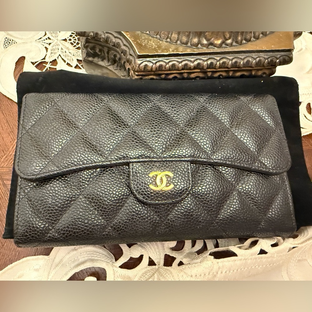 CHANEL Black Quilted Caviar Leather Clutch